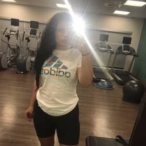 Meet your Posher, Taylor